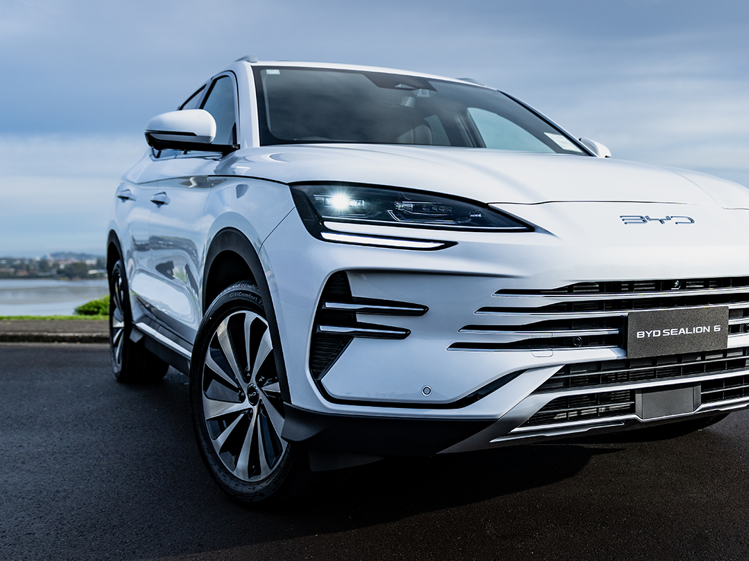 Sealion6 Hybrid Engine Exterior